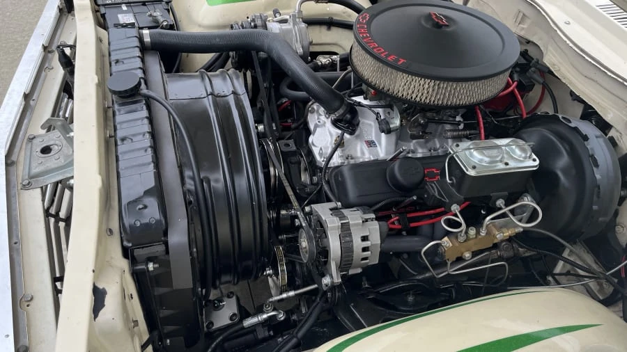 1961 Chevrolet Biscayne - Image 17 of 19