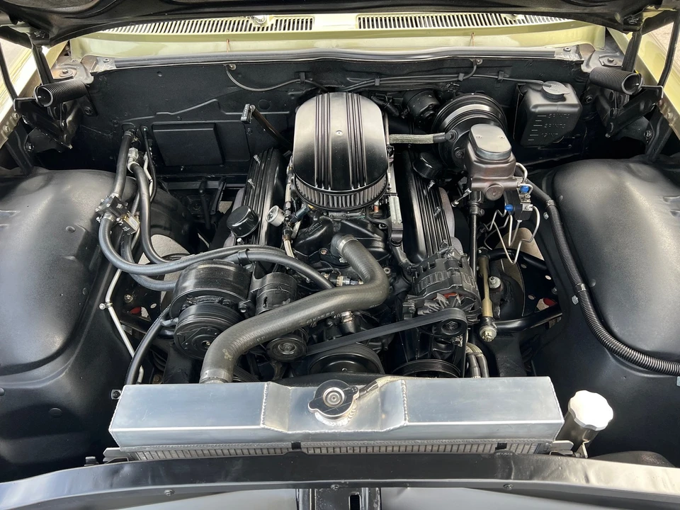 1961 Chevrolet Biscayne - Image 7 of 21