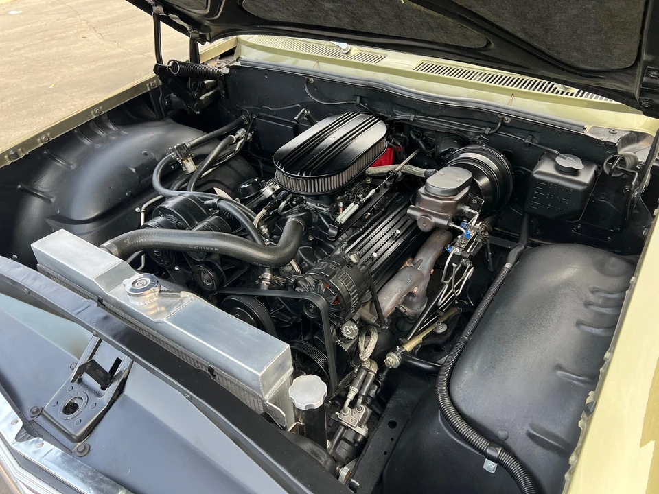 1961 Chevrolet Biscayne - Image 8 of 21