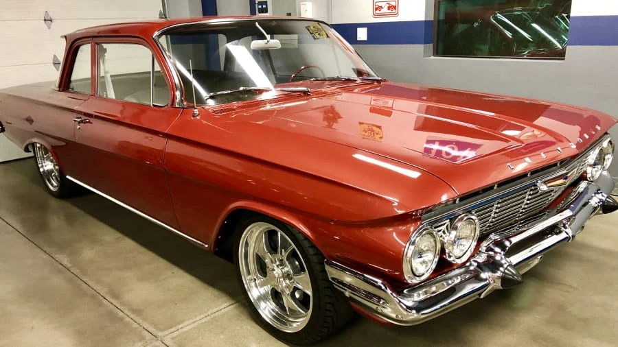 1961 Chevrolet Biscayne - Image 2 of 31