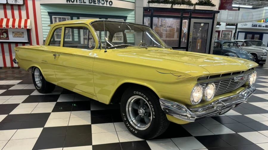 1961 Chevrolet Biscayne - Image 10 of 31