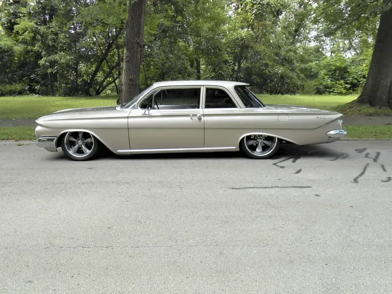1961 Chevrolet Biscayne - Image 6 of 31