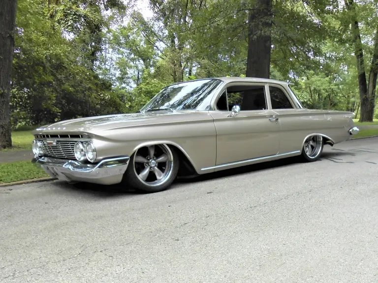 1961 Chevrolet Biscayne - Image 2 of 31