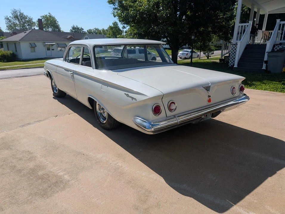 1961 Chevrolet Biscayne - Image 4 of 31