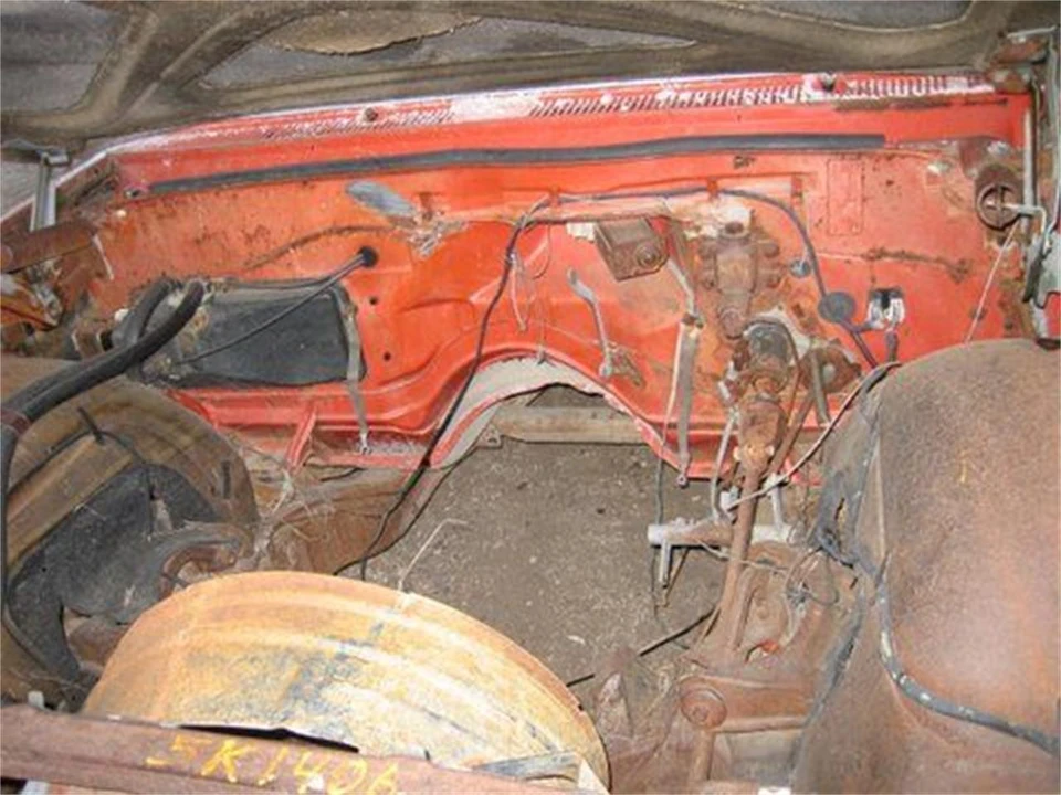 1961 Chevrolet Biscayne - Image 4 of 10