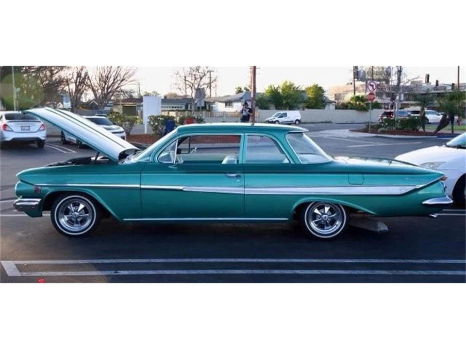 1961 Chevrolet Biscayne - Image 6 of 19