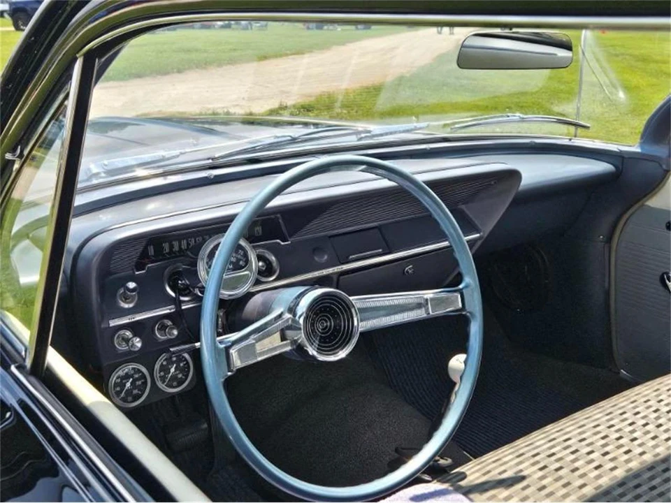 1961 Chevrolet Biscayne - Image 6 of 13