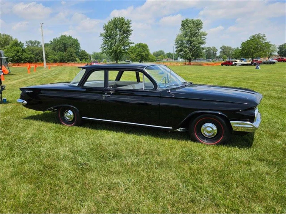 1961 Chevrolet Biscayne - Image 13 of 13