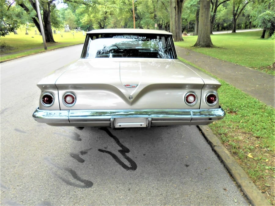 1961 Chevrolet Biscayne - Image 11 of 12