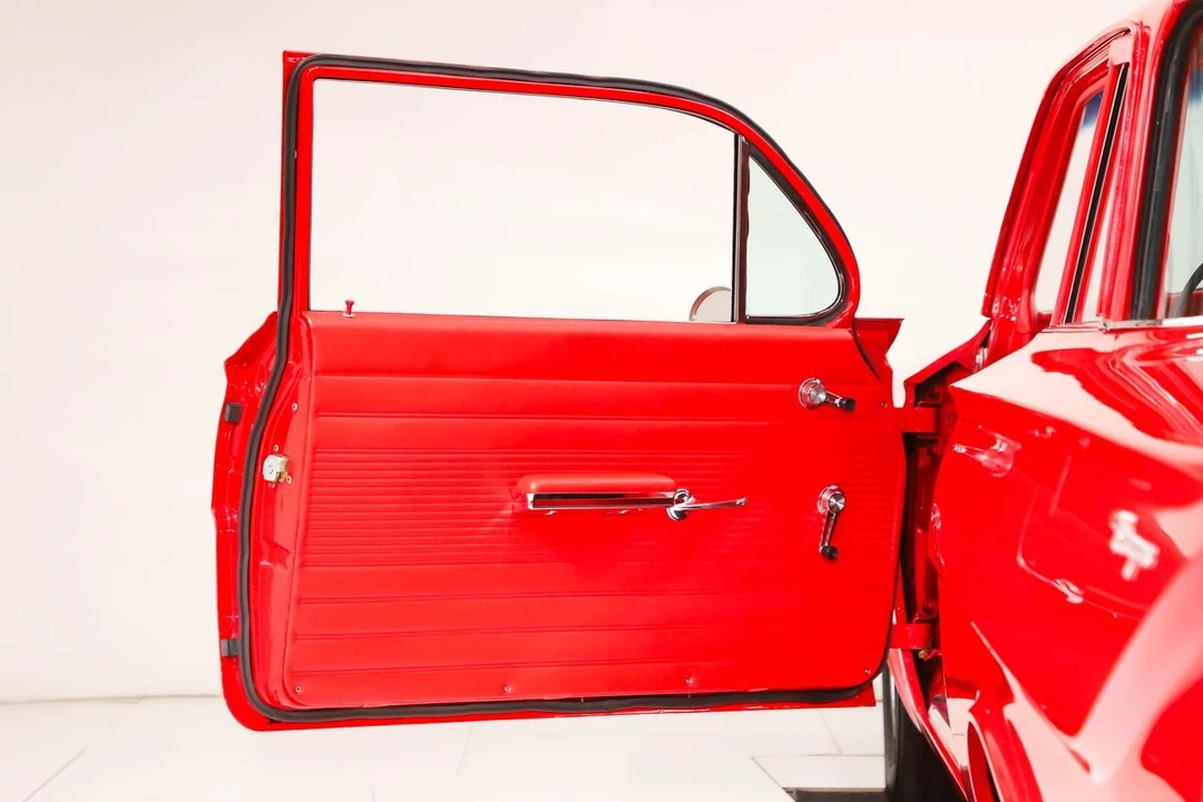 1961 Chevrolet Biscayne - Image 7 of 31