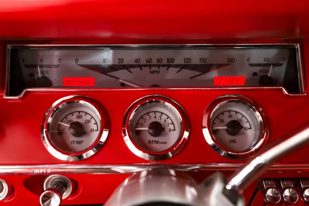 1961 Chevrolet Biscayne - Image 16 of 31