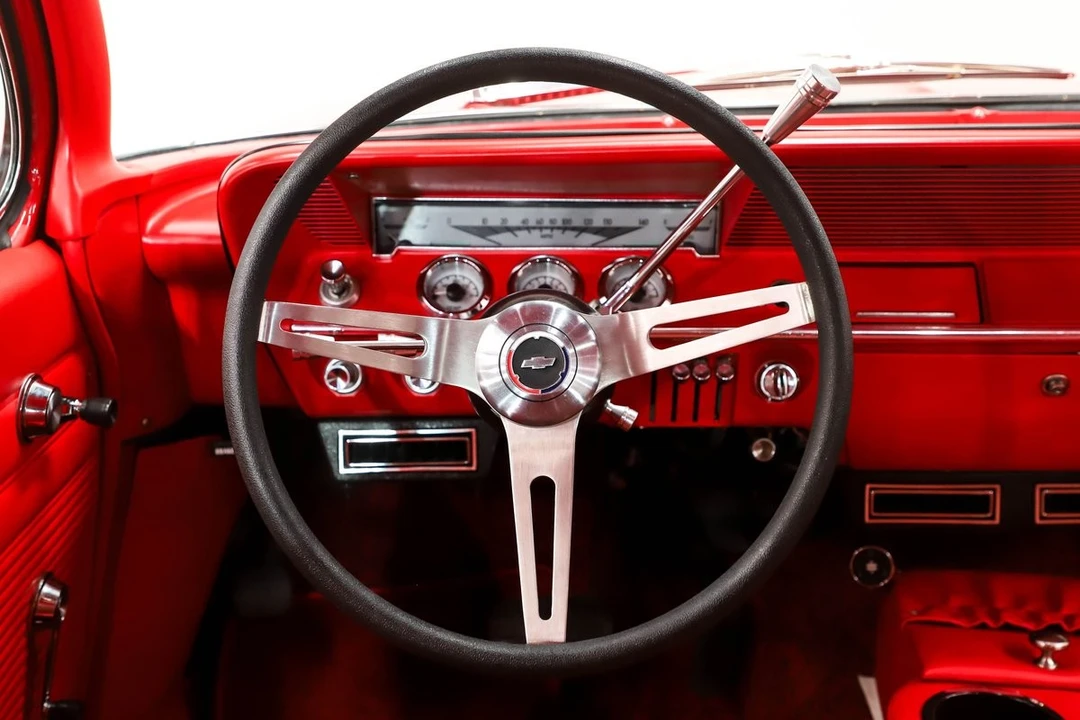 1961 Chevrolet Biscayne - Image 15 of 31