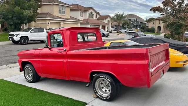 1961 Chevrolet C10 Apache 350 V8 - Turbo400
