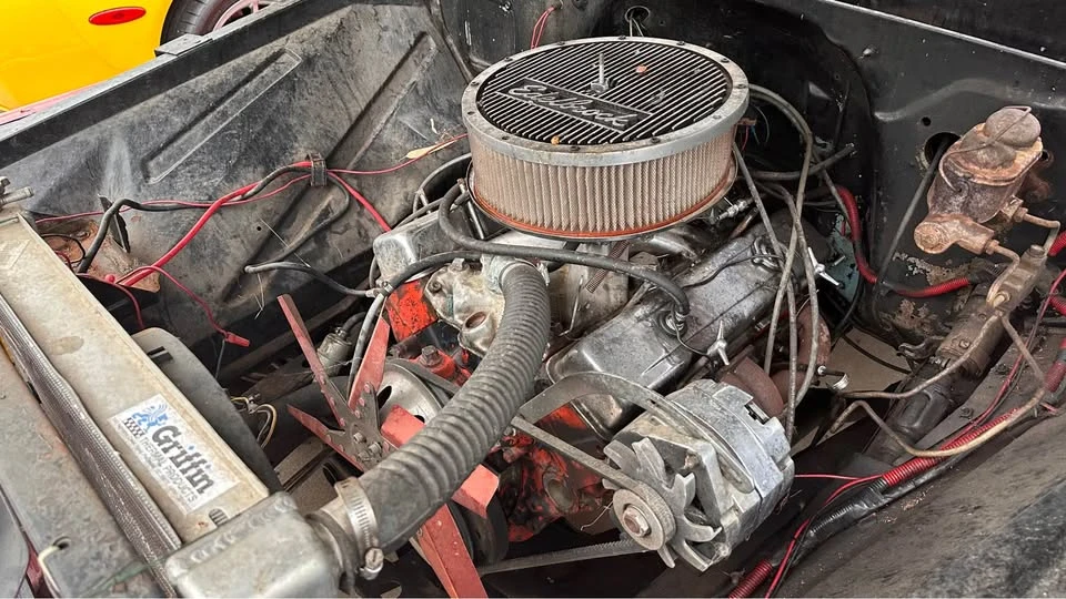 1961 Chevrolet Task Force - Image 10 of 10