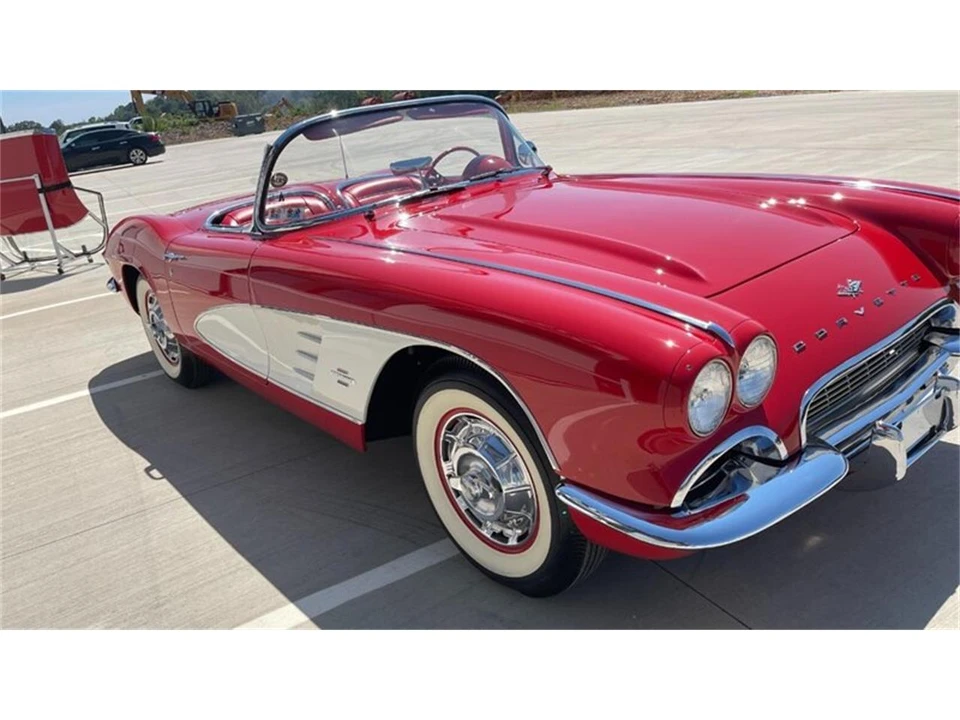 1961 Chevrolet Corvette C1 - Image 3 of 31