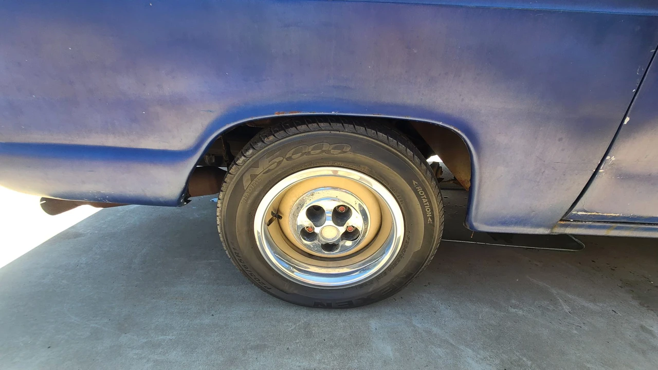 1961 Chevrolet Corvair Rampside & Loadside - Image 25 of 31