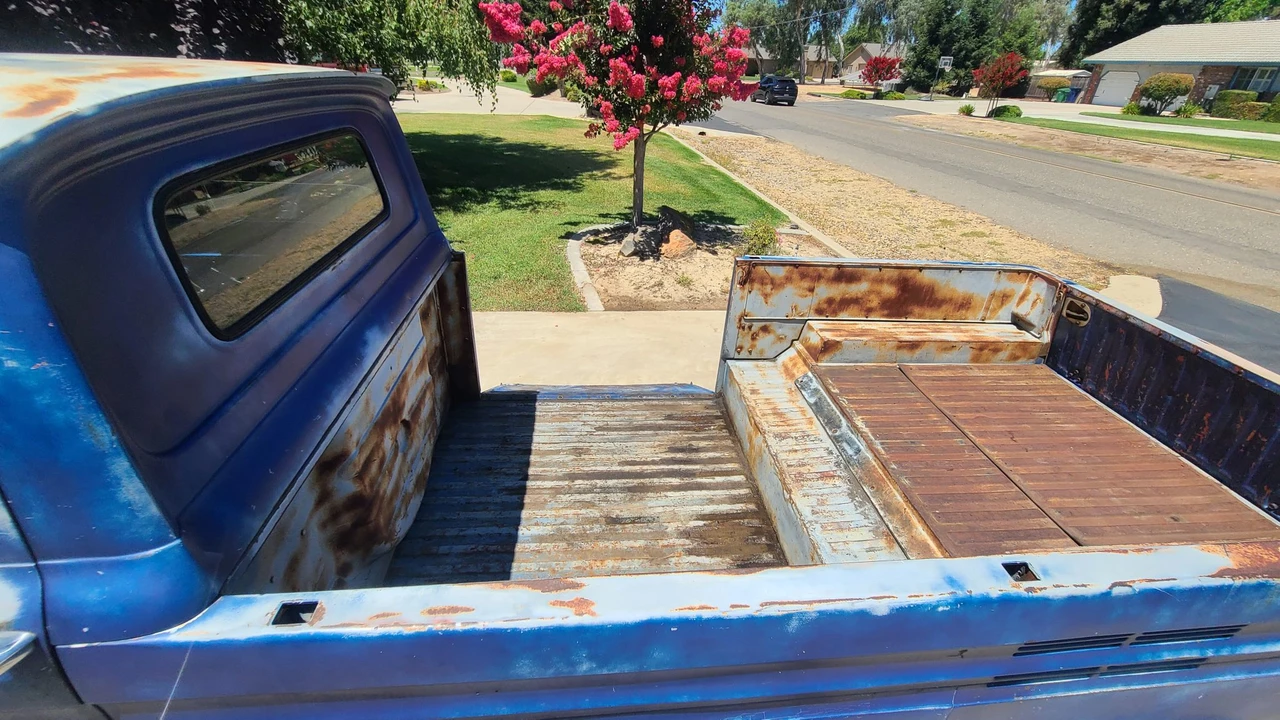 1961 Chevrolet Corvair Rampside & Loadside - Image 22 of 31