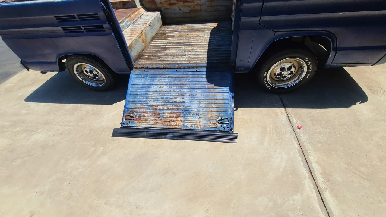 1961 Chevrolet Corvair Rampside & Loadside - Image 16 of 31