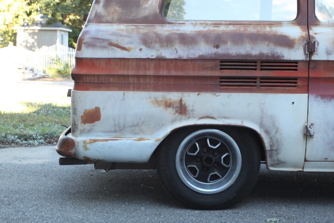 1961 Chevrolet Corvair Greenbrier & Corvan - Image 22 of 31