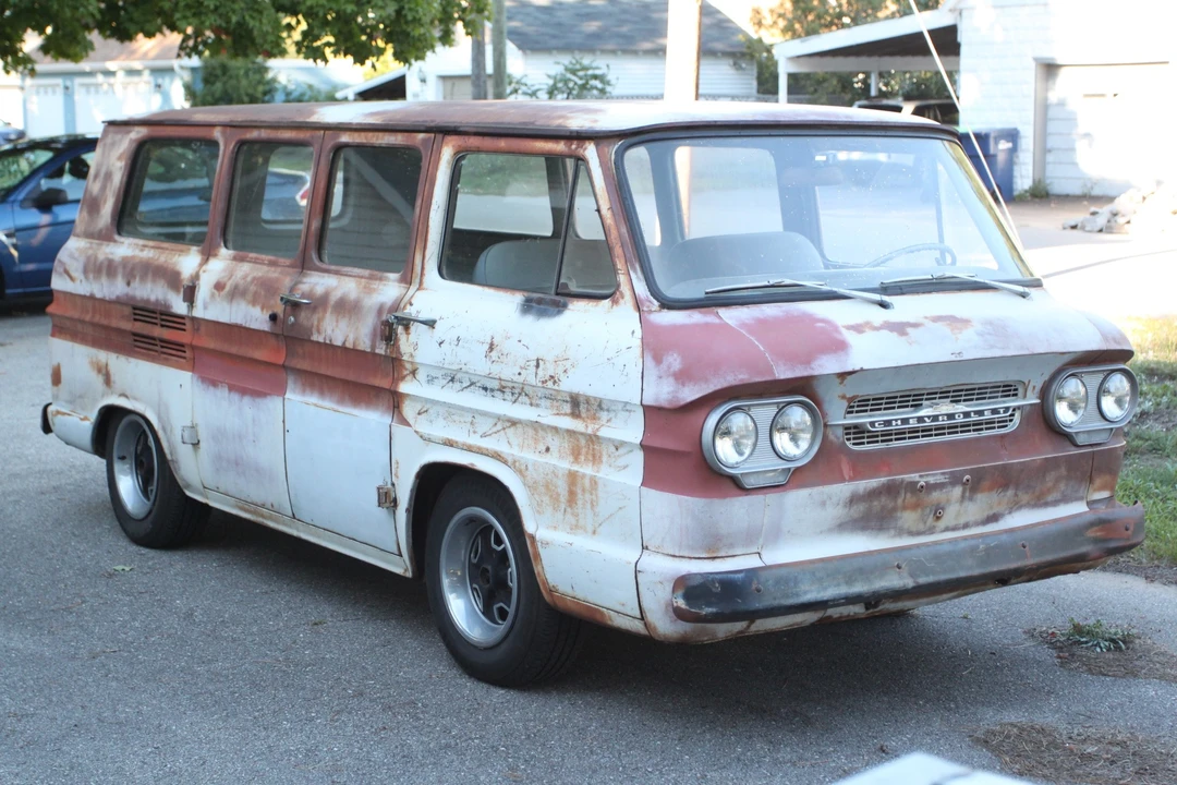 1961 Chevrolet Corvair Greenbrier & Corvan - Image 3 of 31