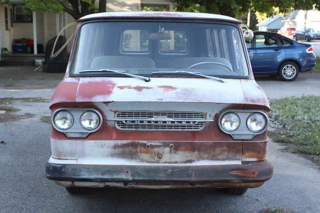 1961 Chevrolet Corvair Greenbrier & Corvan - Image 4 of 31