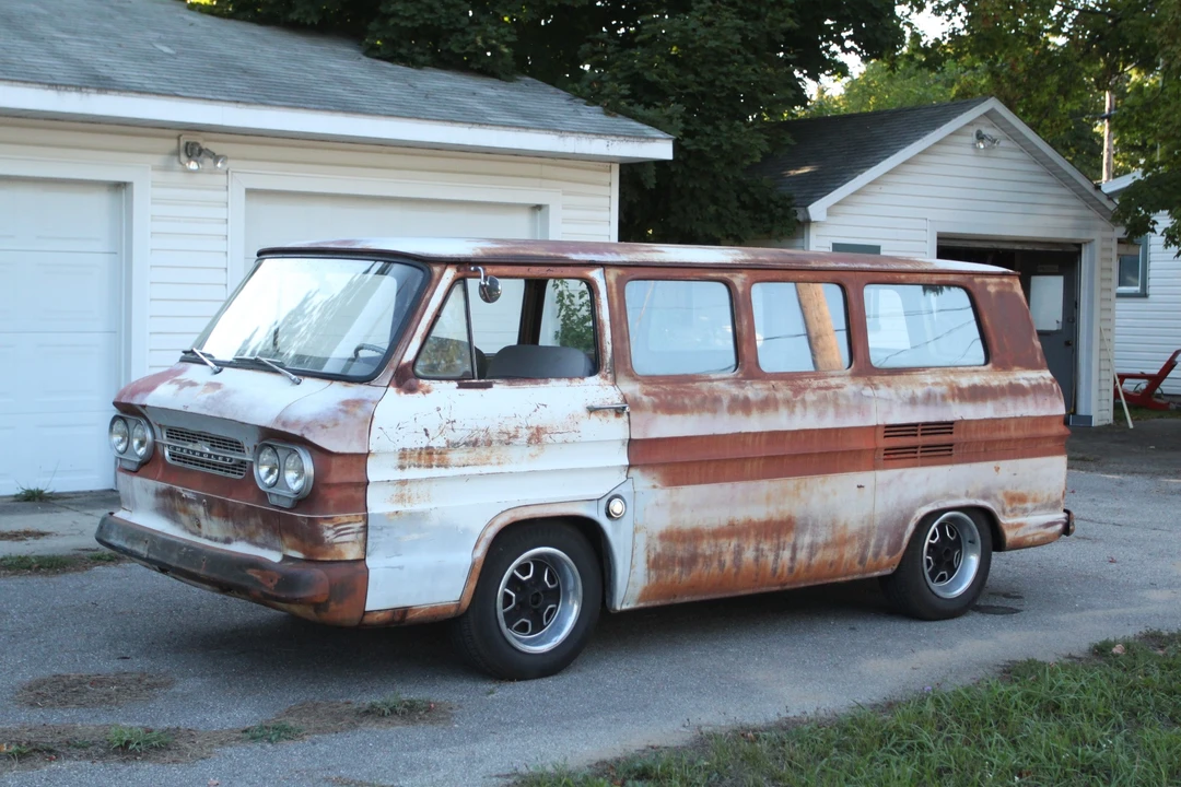 1961 Chevrolet Corvair Greenbrier & Corvan - Image 7 of 31