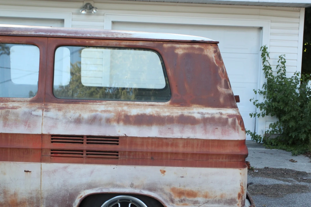 1961 Chevrolet Corvair Greenbrier & Corvan - Image 27 of 31