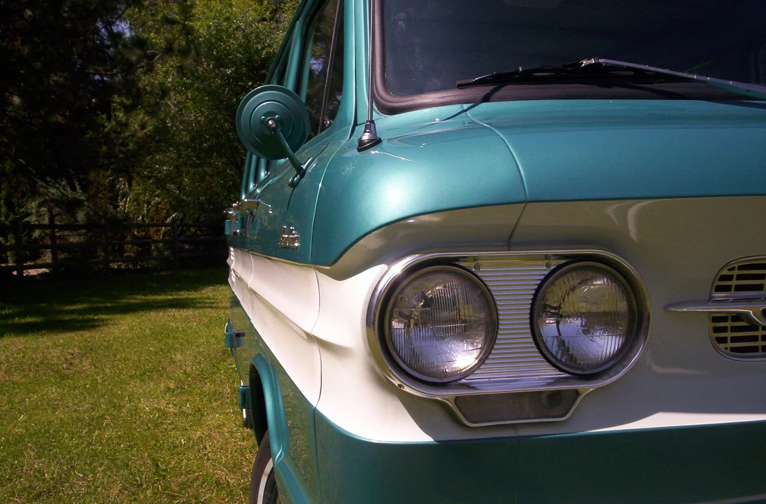 1961 Chevrolet Corvair Greenbrier & Corvan - Image 7 of 31