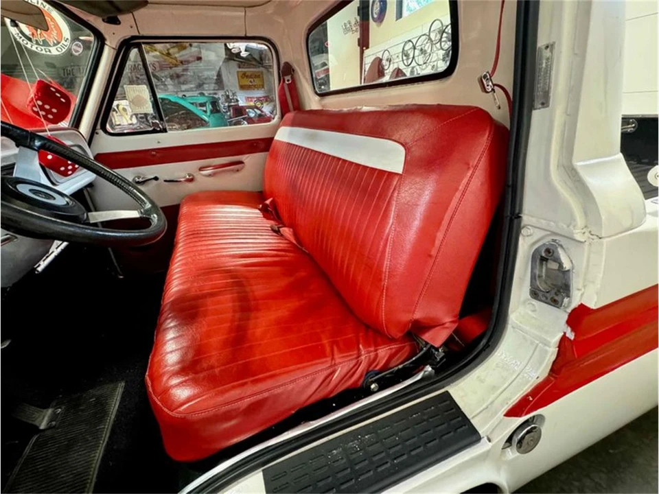 1961 Chevrolet Corvair 1st Gen - Image 24 of 31
