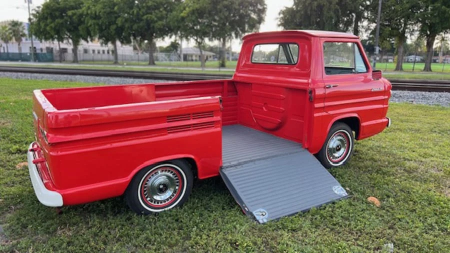 1961 Chevrolet Corvair Rampside & Loadside - Image 8 of 31
