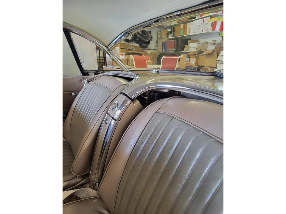 1961 Chevrolet Corvette C1 - Image 16 of 22