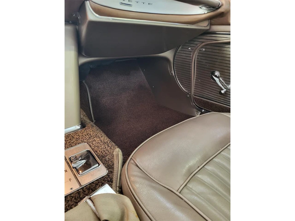 1961 Chevrolet Corvette C1 - Image 18 of 22