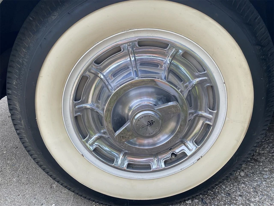 1961 Chevrolet Corvette C1 - Image 5 of 31