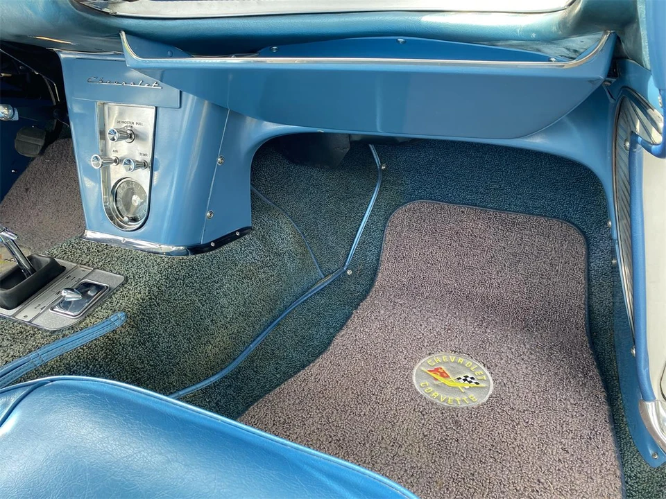1961 Chevrolet Corvette C1 - Image 9 of 31