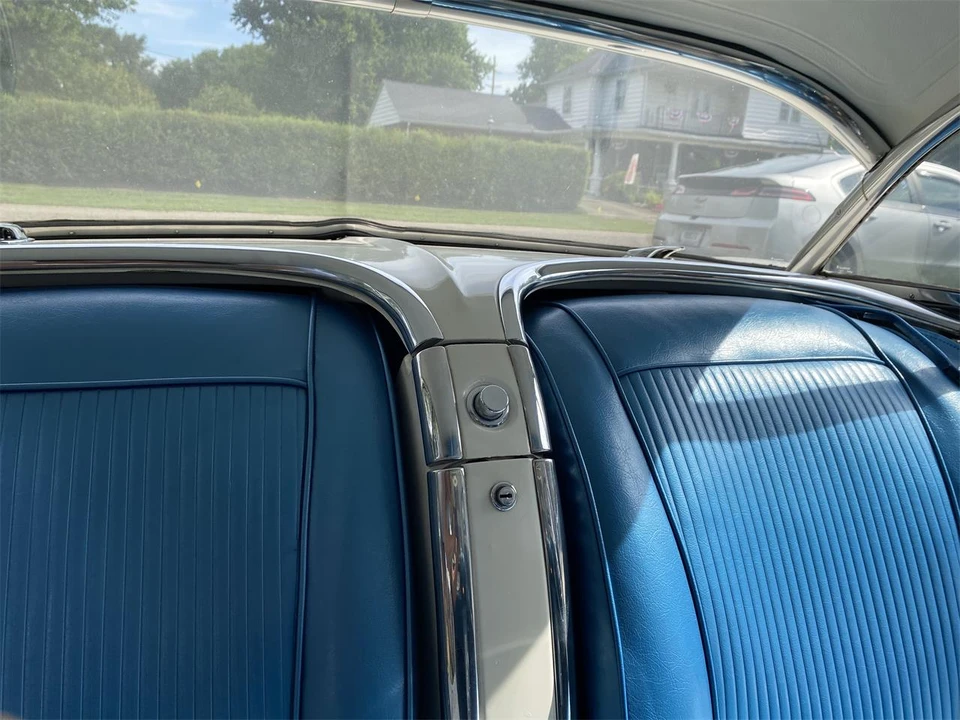 1961 Chevrolet Corvette C1 - Image 11 of 31