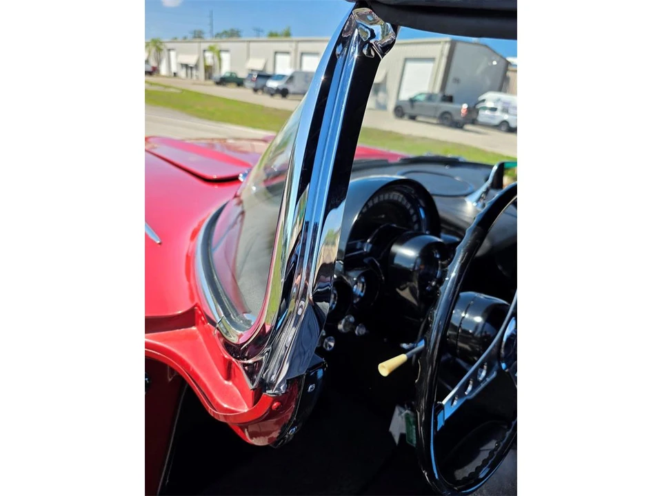 1961 Chevrolet Corvette C1 - Image 23 of 31