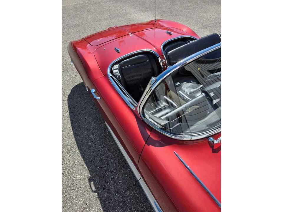 1961 Chevrolet Corvette C1 - Image 19 of 31