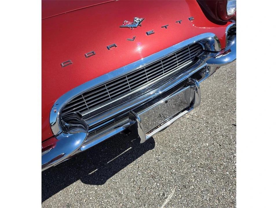 1961 Chevrolet Corvette C1 - Image 17 of 31
