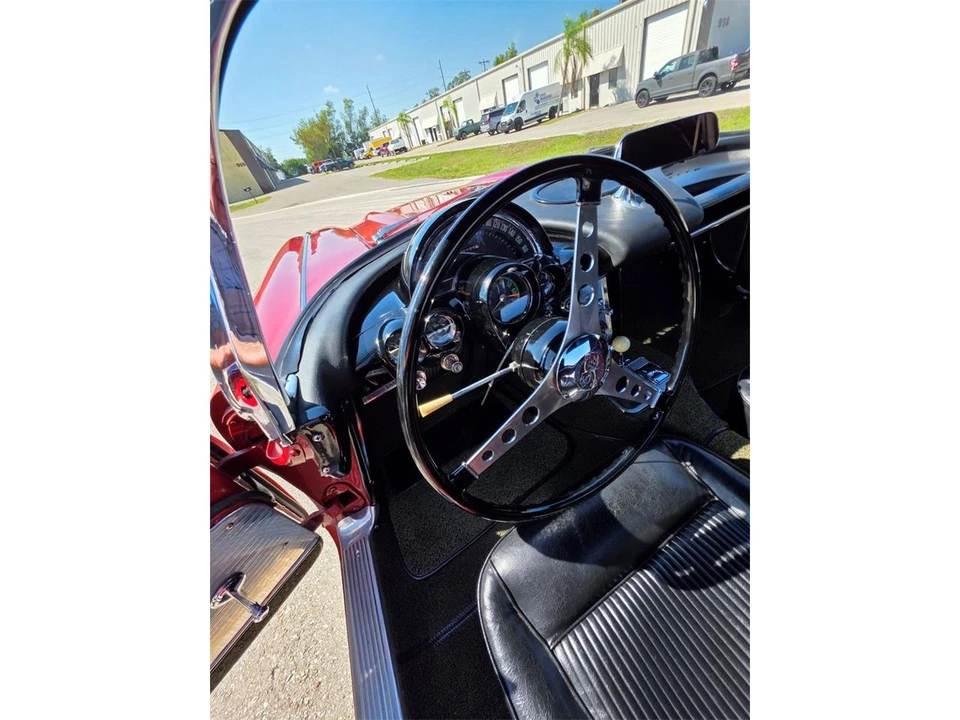 1961 Chevrolet Corvette C1 - Image 31 of 31