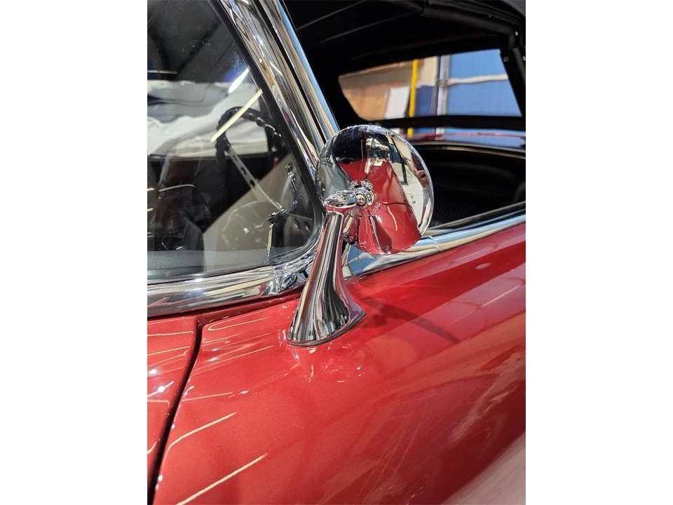 1961 Chevrolet Corvette C1 - Image 16 of 31