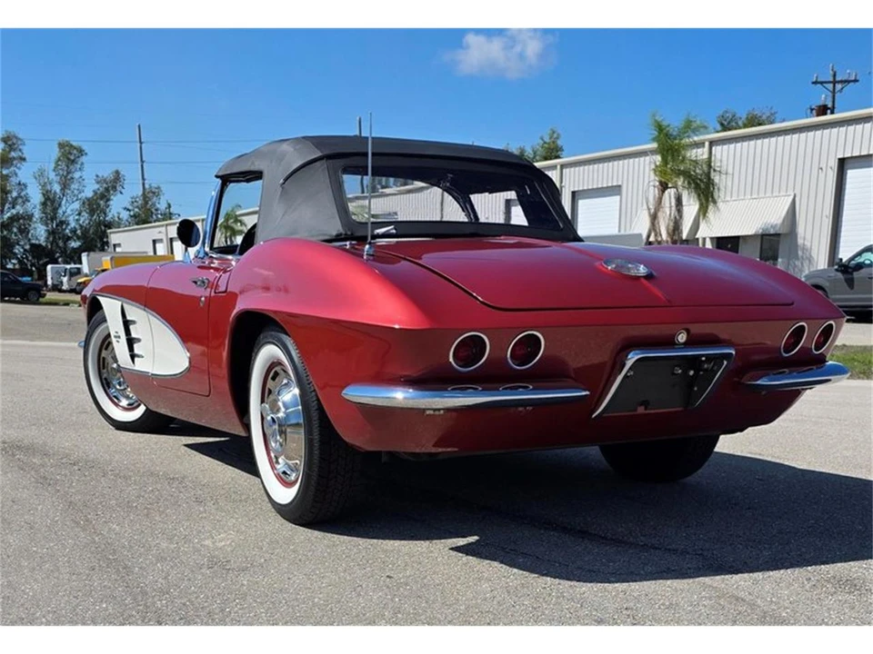 1961 Chevrolet Corvette C1 - Image 4 of 31