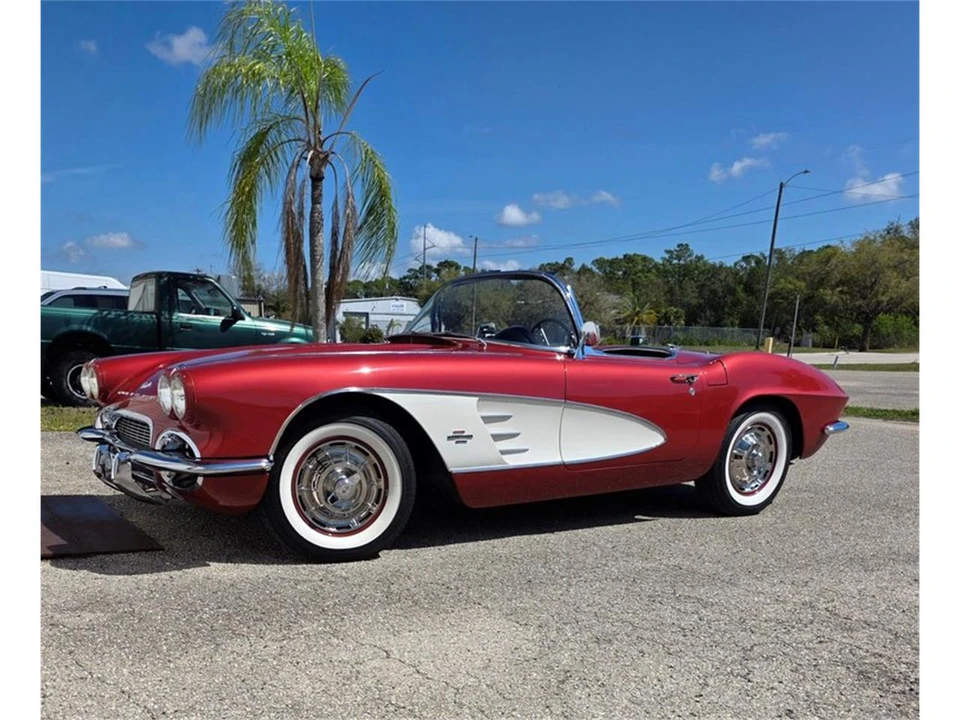 1961 Chevrolet Corvette C1 - Image 8 of 31