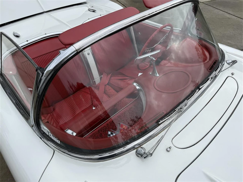1961 Chevrolet Corvette C1 - Image 10 of 16