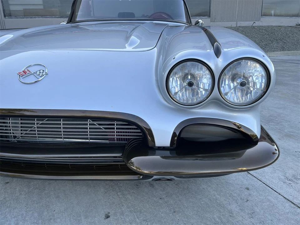 1961 Chevrolet Corvette C1 - Image 5 of 31
