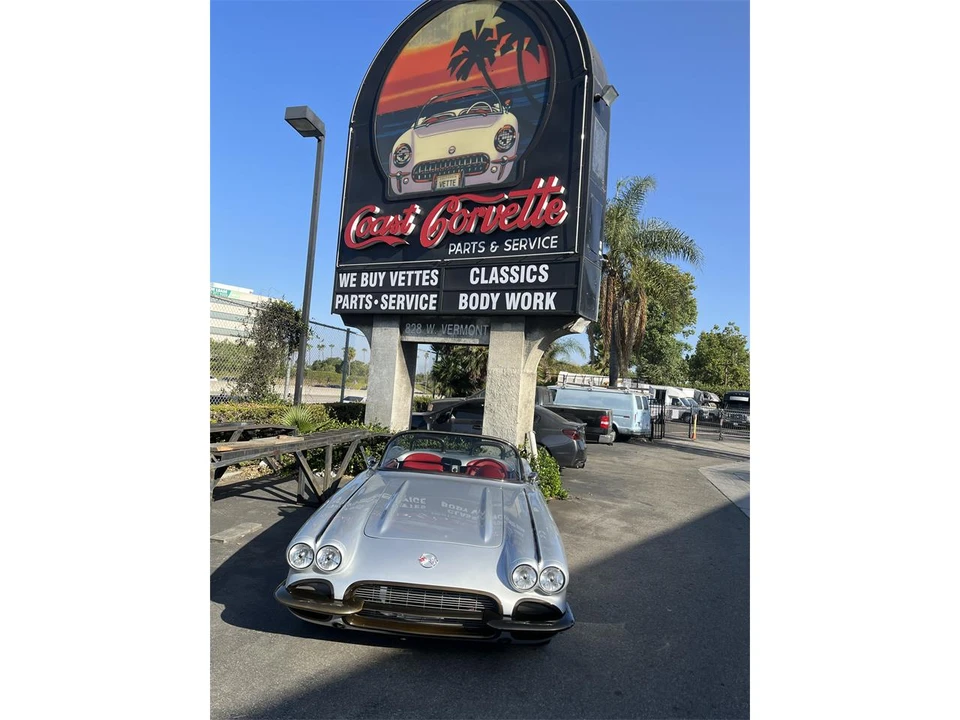 1961 Chevrolet Corvette C1 - Image 26 of 31
