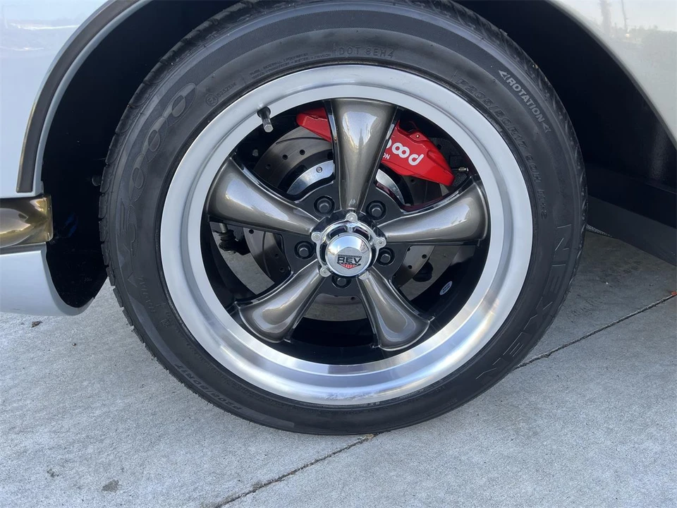 1961 Chevrolet Corvette C1 - Image 31 of 31