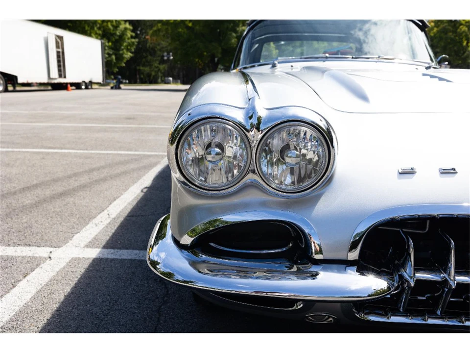 1961 Chevrolet Corvette C1 - Image 18 of 31