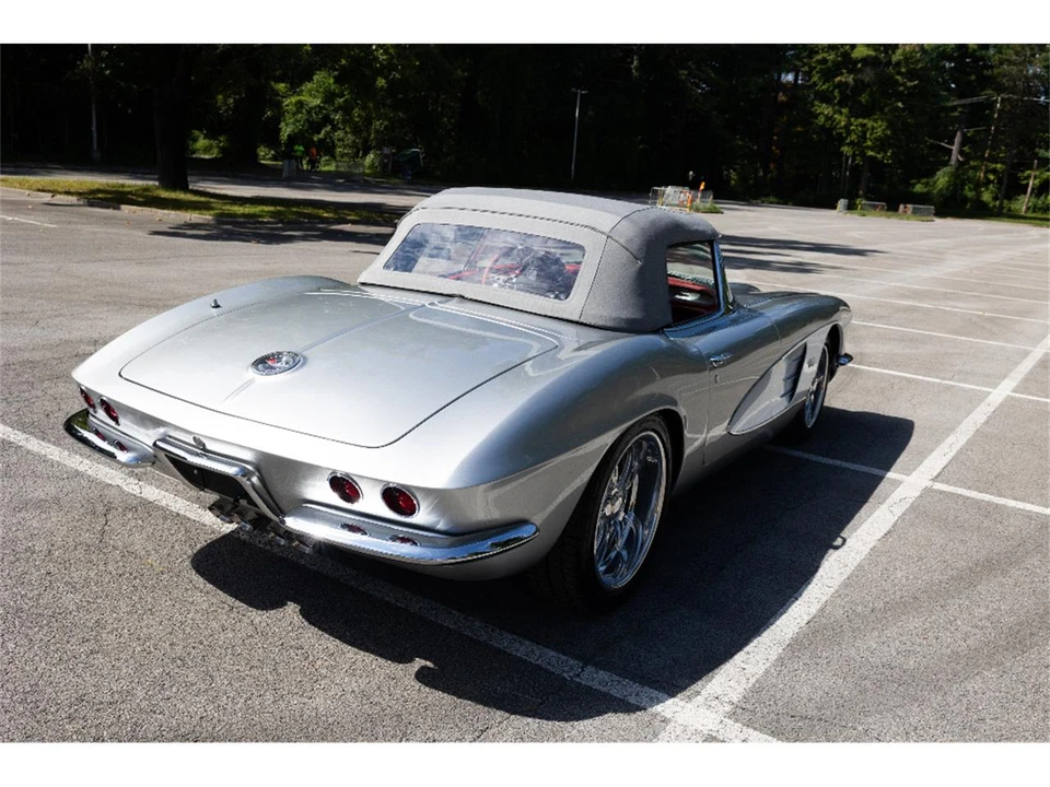 1961 Chevrolet Corvette C1 - Image 14 of 31