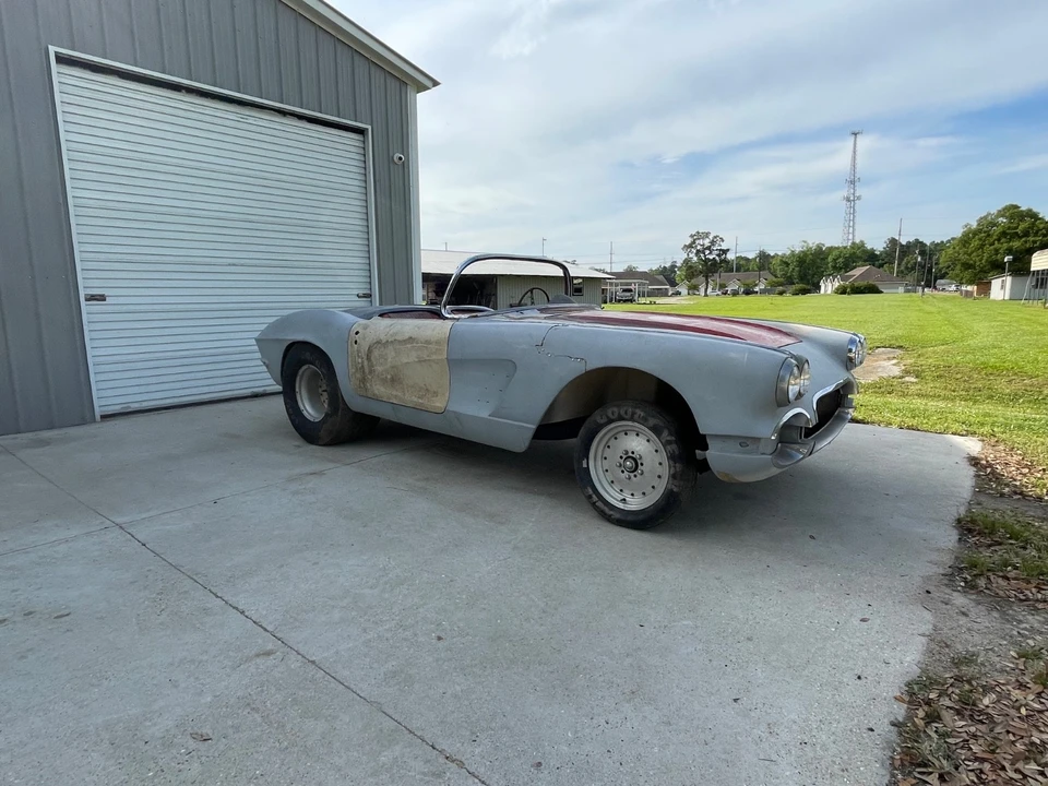 1961 Chevrolet Corvette C1 - Image 27 of 29