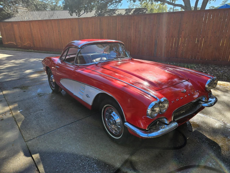 1961 Chevrolet Corvette C1 - Image 3 of 21